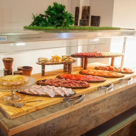 Amita Hotel Boutique "Only Adults" سوانثيس المظهر الخارجي الصورة