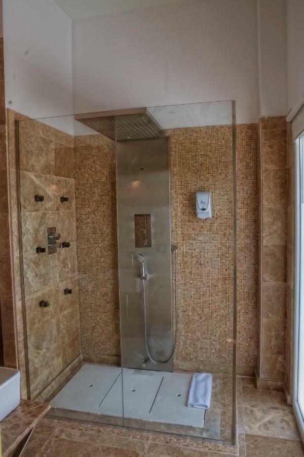 Amita Hotel Boutique "Only Adults" سوانثيس المظهر الخارجي الصورة